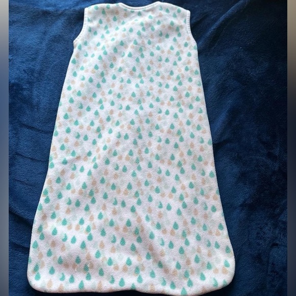 Fleece Wearable Blanket - Picture 2 of 3